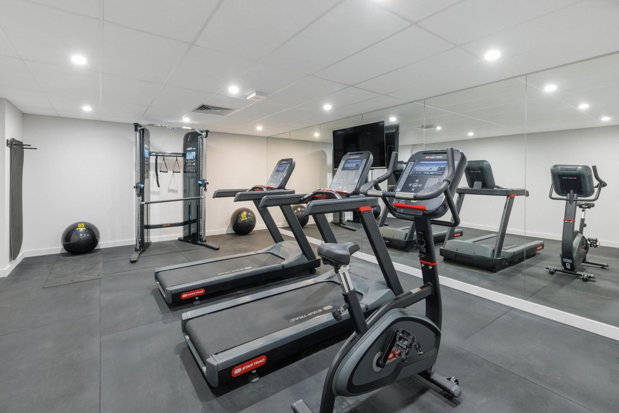 Punthill Essendon North Aparthotel Melbourne Buitenkant foto